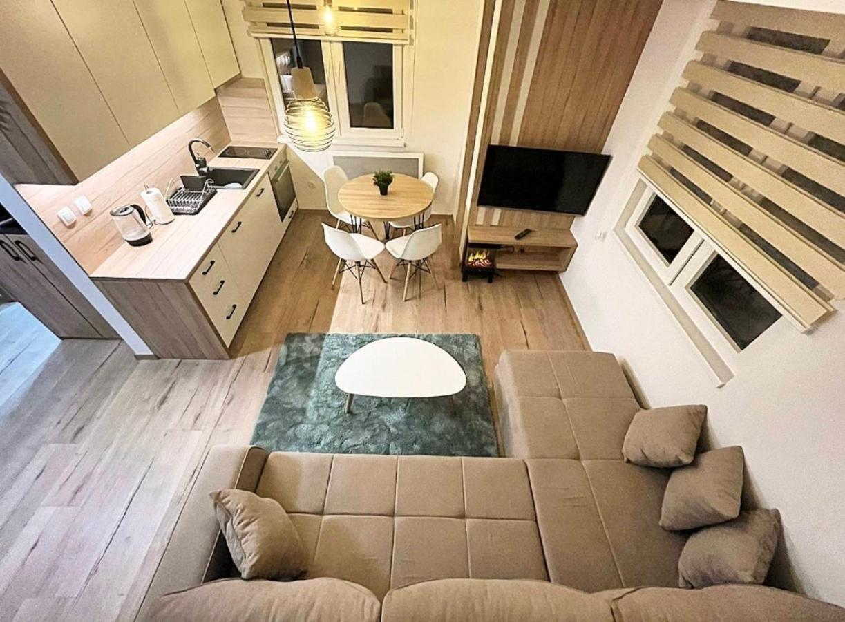 Mons Apartments Jahorina Eksteriør billede